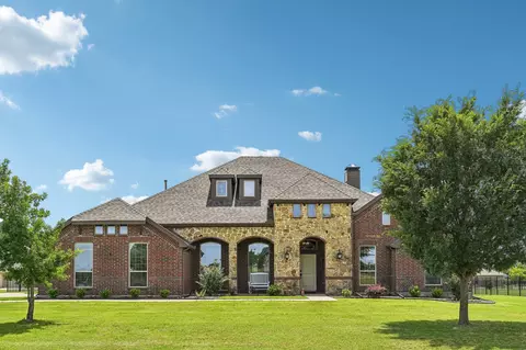 404 Cattle Barron Dr, Rockwall, TX 75032
