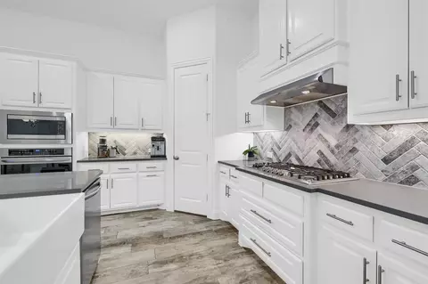 Kitchen - 782 Corner Post Path, Celina, TX 75009 photo 3 of 3