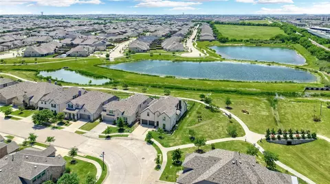 View/Area - 782 Corner Post Path, Celina, TX 75009 photo 4 of 8