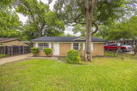 1206 Curtis Dr, Garland, TX 75040