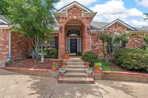 4215 Green Oak Dr, Waco, TX 76710