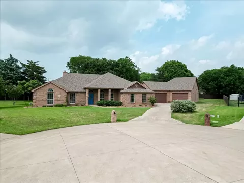 316 Cottonwood Trl, Shady Shores, TX 76208