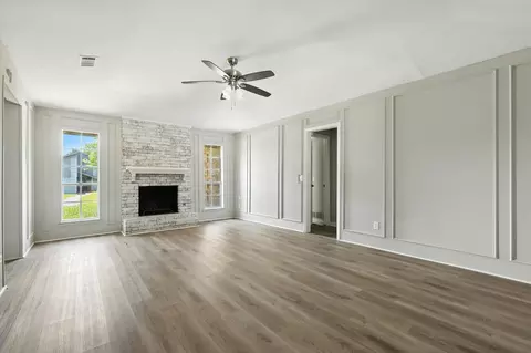 Living - 7109 Timberline Dr, Rowlett, TX 75089 photo 3 of 4
