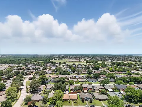 View/Area - 7109 Timberline Dr, Rowlett, TX 75089 photo 3 of 4