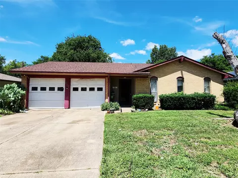 327 Teakwood St, Mesquite, TX 75149