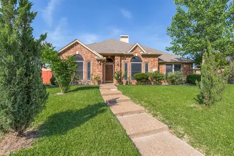 2123 Alto Ave, Carrollton, TX 75007