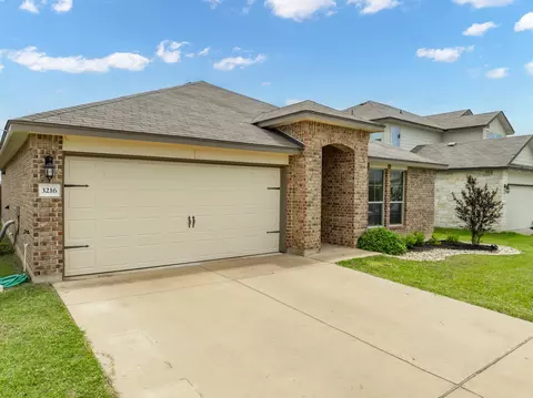 3216 Jackal Dr, Lorena, TX 76655 photo 4