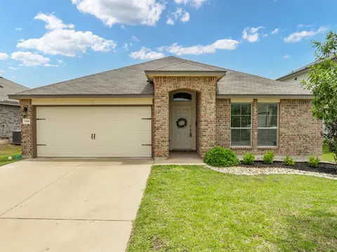 3216 Jackal Dr, Lorena, TX 76655