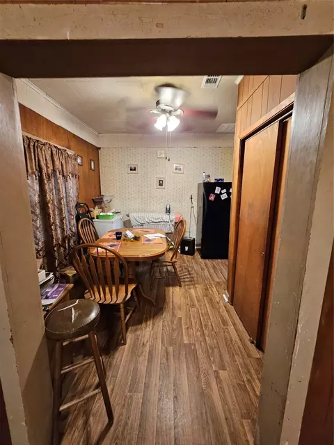 Dining - 1203 Sample, Mansfield, LA 71052 photo 1 of 1
