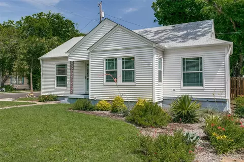 202 North St, Grand Prairie, TX 75050