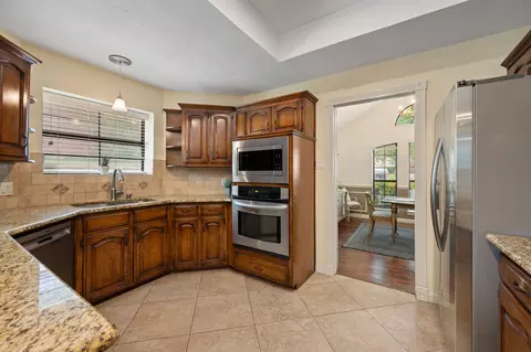 3907 Meadow Dr, Grapevine, TX 76051 photo 20