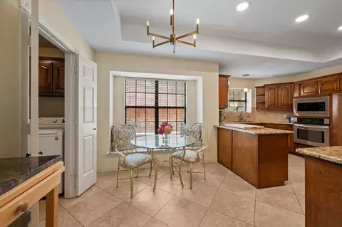 3907 Meadow Dr, Grapevine, TX 76051 photo 18