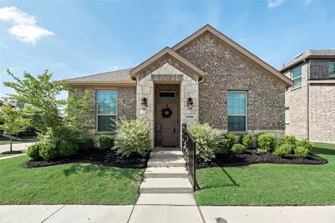 1236 Sagefield Way, Aubrey, TX 76227