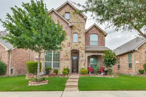 518 Rustic Ln, Euless, TX 76039