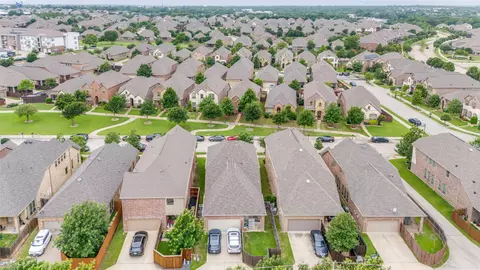 View/Area - 518 Rustic Ln, Euless, TX 76039 photo 3 of 3