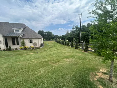 Exterior - 9604 Hester Ln, Argyle, TX 76226 photo 10 of 10