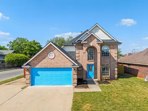 8901 Elbe Trl, Fort Worth, TX 76118