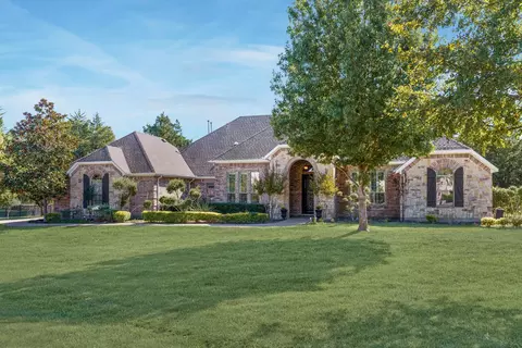 570 Ambrym Dr, Fairview, TX 75069