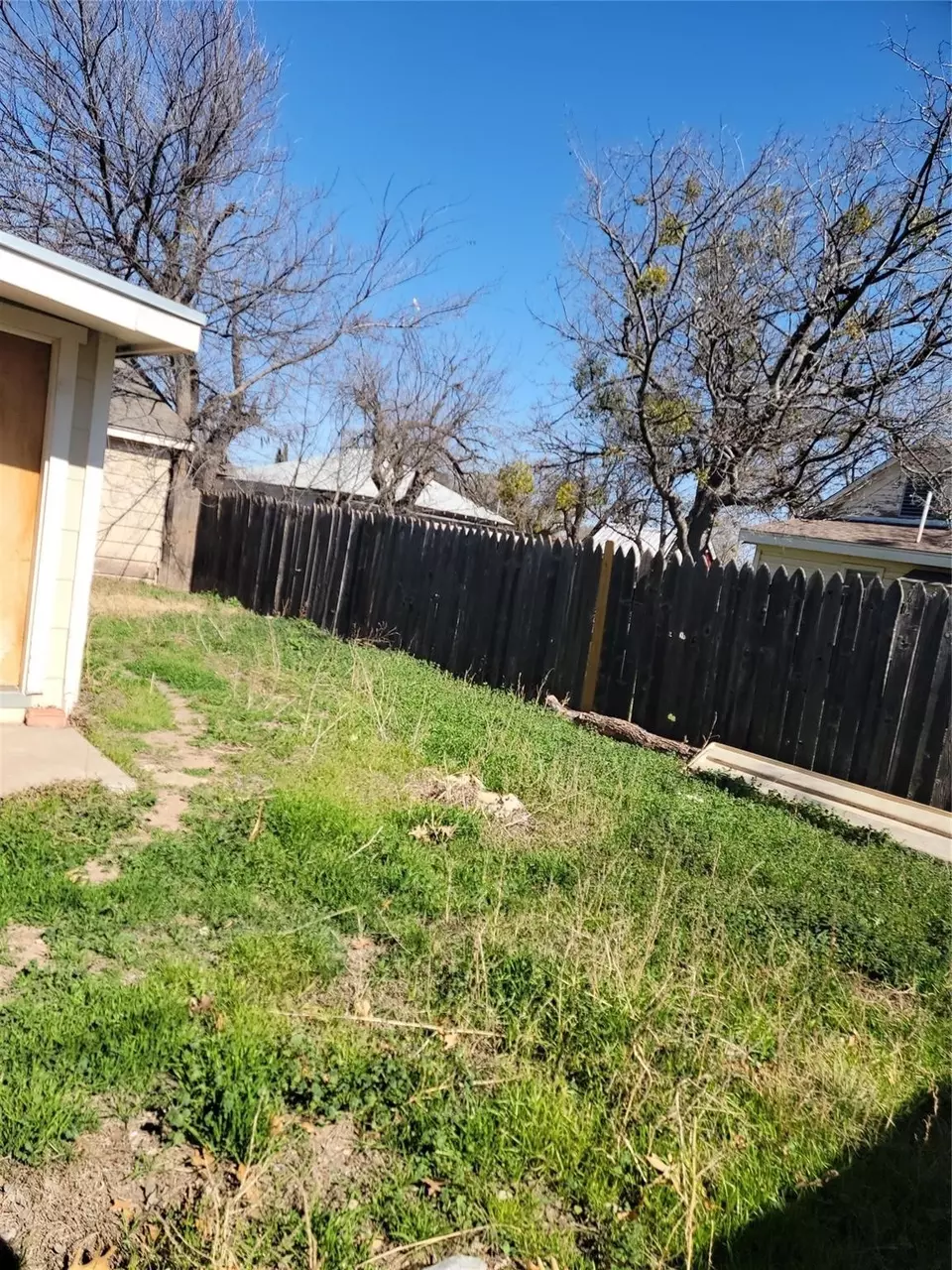 Exterior - 639 Grape St, Abilene, TX 79601 photo 9 of 9
