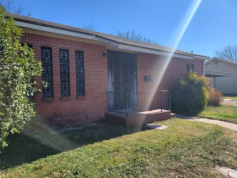 Exterior - 639 Grape St, Abilene, TX 79601 photo 1 of 9