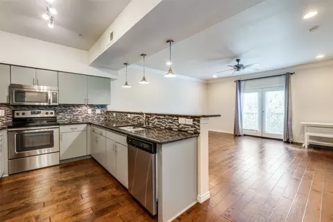 3102 Kings Rd #3302, Dallas, TX 75219