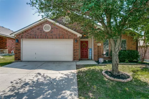 6132 Tilapia Dr, Fort Worth, TX 76179
