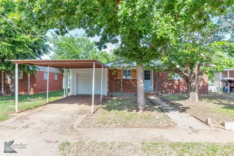 1709 Briarwood St, Abilene, TX 79603