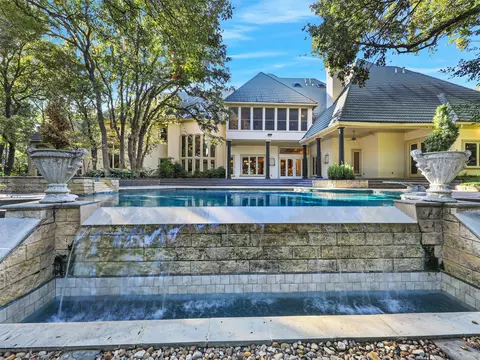40 Wyck Hill Ln, Westlake, TX 76262