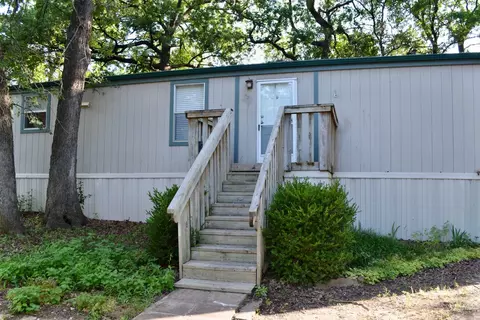 606 Chinn Chapel Rd, Copper Canyon, TX 75077