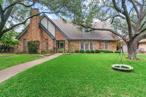 10007 Silver Creek Rd, Dallas, TX 75243