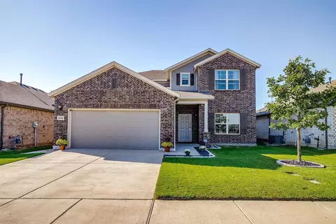 628 Bronze Forest Dr, Fort Worth, TX 76131
