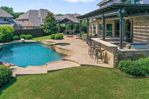 2807 Annandale Dr, Trophy Club, TX 76262