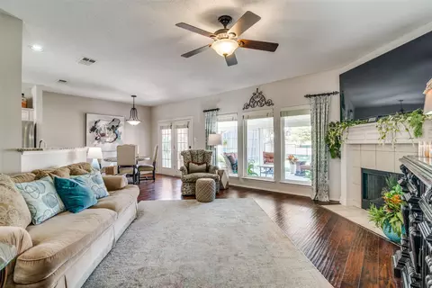 6406 San Marino Dr, Rowlett, TX 75089