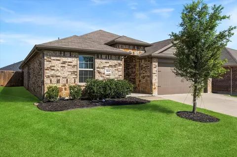 812 Draper Dr, Fate, TX 75189