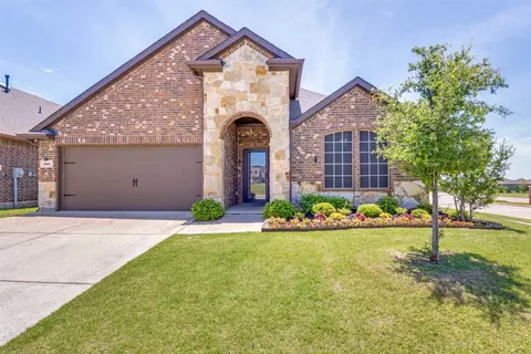 353 Burr Ln, Fate, TX 75189