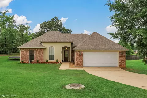 4854 Birdie Ln, Shreveport, LA 71107