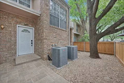 2405 Northlake Ct, Irving, TX 75038
