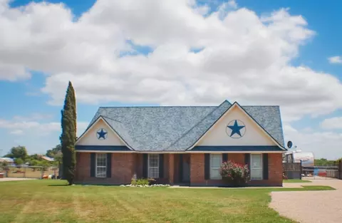 2057 Deer Trl, Abilene, TX 79602