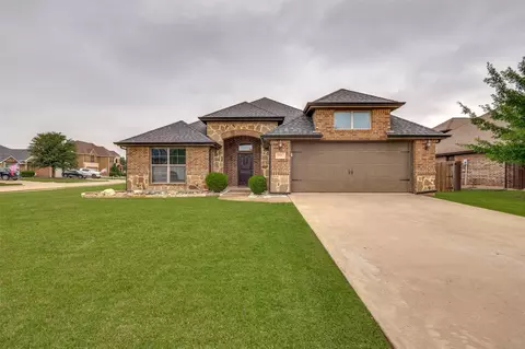 101 Aucuba Ln, Waxahachie, TX 75165