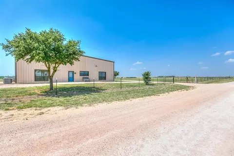 491 County Rd, Winters, TX 79567