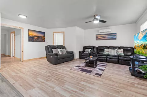 Living - 105 E North St, Itasca, TX 76055 photo 3 of 3