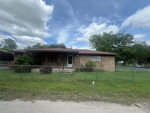 803 Harris St, Bellmead, TX 76705