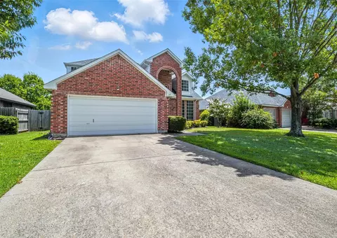142 Woodcreek Dr, Rockwall, TX 75032