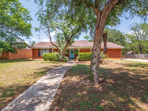 117 Mitsy Ln, Early, TX 76802