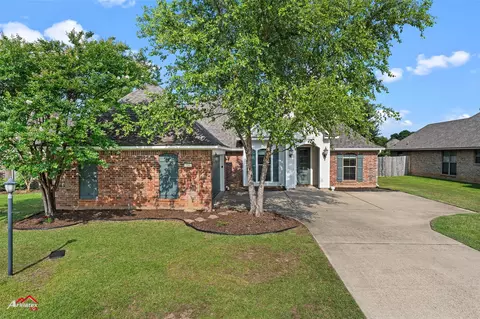 406 Blackwood Cir, Haughton, LA 71037
