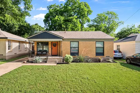 2619 Burlington Blvd, Dallas, TX 75211