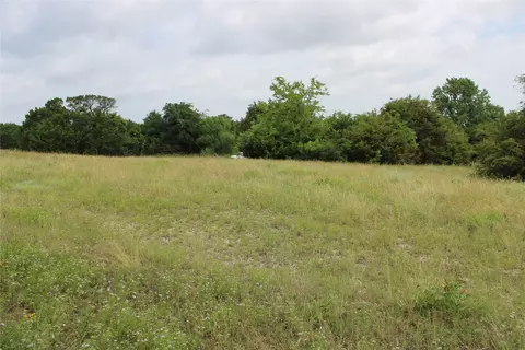 7452 Saint Augustine Dr, Cleburne, TX 76033 photo 11