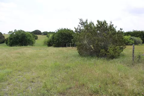 7452 Saint Augustine Dr, Cleburne, TX 76033 photo 10