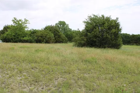 7452 Saint Augustine Dr, Cleburne, TX 76033 photo 12