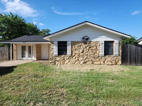 1206 W Avenue Ave E, Copperas Cove, TX 76522